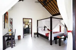 Teluk Karang Dive & Spa Resort - Room