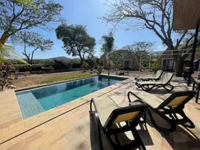 Pyramid Lodge Tamarindo - Pool