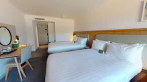 Holiday Inn London - Heathrow M4,Jct.4 by IHG - Zimmer