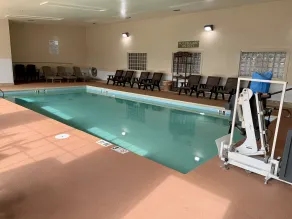 Quality Inn & Suites Hendersonville - Flat Rock - Piscine
