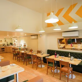 Bloom Hotel - Magarpatta - Restaurant
