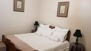 Upper Houghton Guesthouse - Room