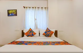 Fabhotel Spot Light - Chambre