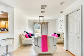 Catskills Home w/ Swim Spa in Loch Sheldrake! - Interiør