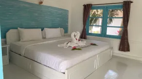 Sand Sea Beach Resort - Room