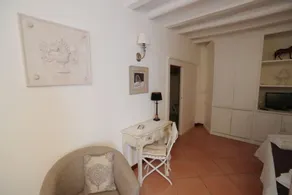 Estes - Room