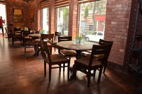 The Lalit Great Eastern Kolkata - Restaurant