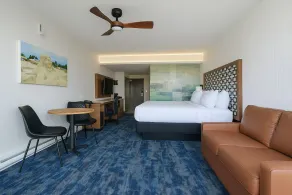 Sea Edge Beachside Hotel - Chambre