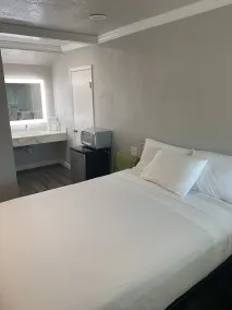 Elmwood Motel - Chambre