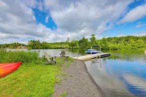 Home With Water Access: Close to Saratoga - Interiør