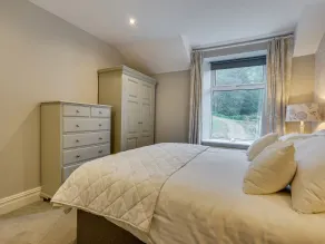 Two Lake View - Room