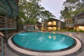 Arova Woods Zinc Journey by The Fern, Lonavala - Piscine