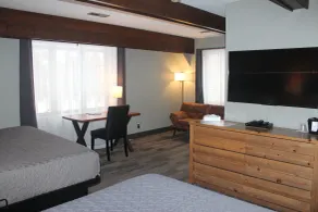 The Brewery Lodge Hotel - Chambre