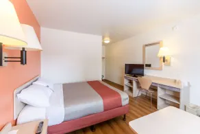 Motel 6-Klamath Falls, OR - Chambre