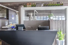 Fly Bike Hotel - Hall