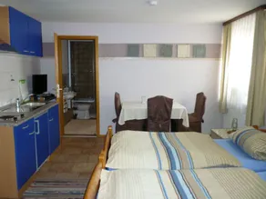 Mehrbettzimmer - Camera
