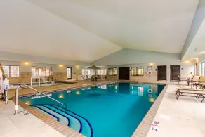 Staybridge Suites Grand Forks by IHG - Piscine