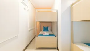 Sans Hotel at One JD Place Makati by RedDoorz - Chambre