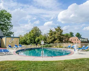 Clarion Inn Strasburg - Lancaster - Pool