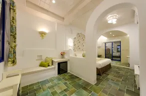 Cest La Vie Villa - Room