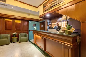 Flower Garden Hotel - Reception
