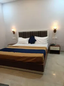 Hotel Kamboj - Rum