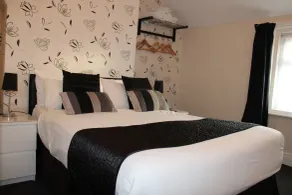 Mardonia Hotel - Værelse