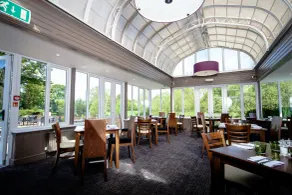 The Legacy Rose & Crown Hotel - Restaurante