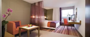 Mövenpick Hotel Zurich Airport - Room