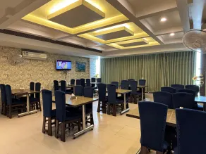 Hotel Impress By RMR Hotels - Restaurant