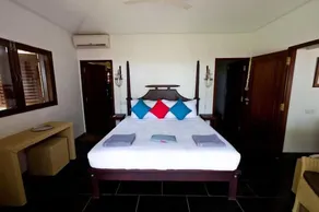 Canaan Beach Resort - Camera