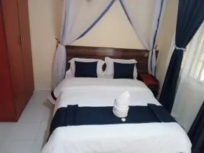 Rosa Gardens Hotel - Room