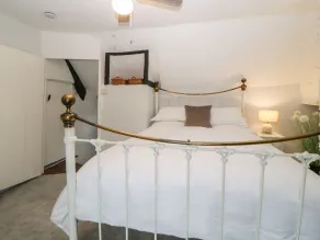Clover Cottage - Room