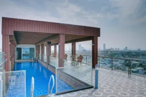 Quan Cuong Da Nang Beach Hotel - Basseng