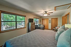 Home w/ Large Deck on Table Rock Lake! - Innenbereich