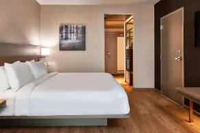 AC Hotel by Marriott Cleveland Beachwood - Chambre