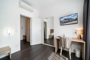 Bella Fino - Hotel & Suites - Room