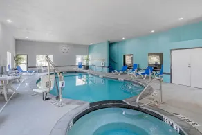 Clarion Inn & Suites DFW North - Piscine
