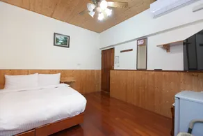 Locasu - Room