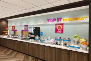 Tru by Hilton Las Vegas Airport, NV - Restaurant