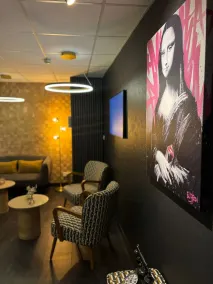 Le Cheval Blanc, Cognac Centre - Reception