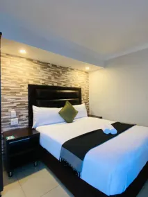 Bayside Hotel 97 Russell Street - Room