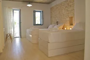 Nomads House - Rom