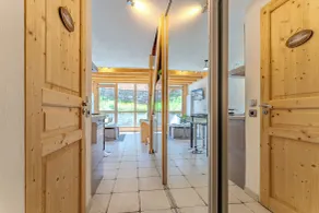 Duplex authentique 6 pers au cœur de Val Thorens avec balcon, local à ski, et box en option - Indgang