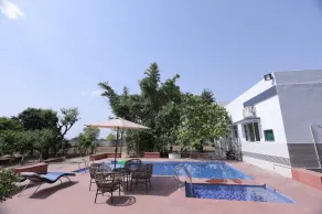 Ananda Farm - Pool