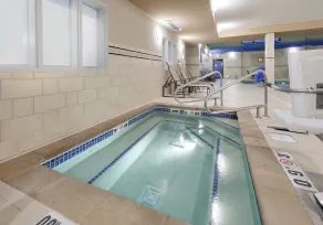 Holiday Inn Express & Suites Mitchell by IHG - Pool