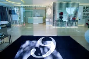 Hotel 9 - Reception