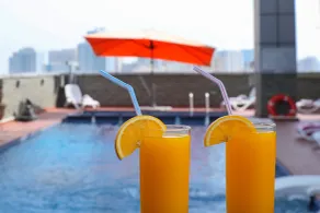 Royal Grand Suite Hotel - Piscina