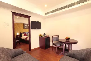 The Ruby Arena - Room