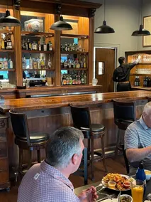 Meadows Hotel - Restaurant